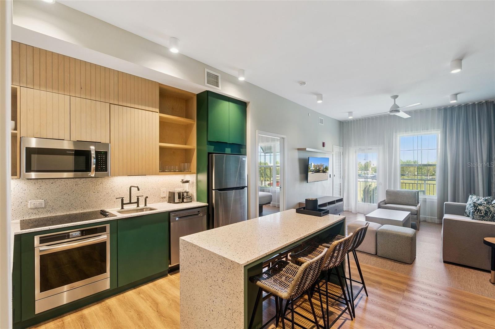 Image 14 of 42 For 3151 Sunset Walk Drive 202