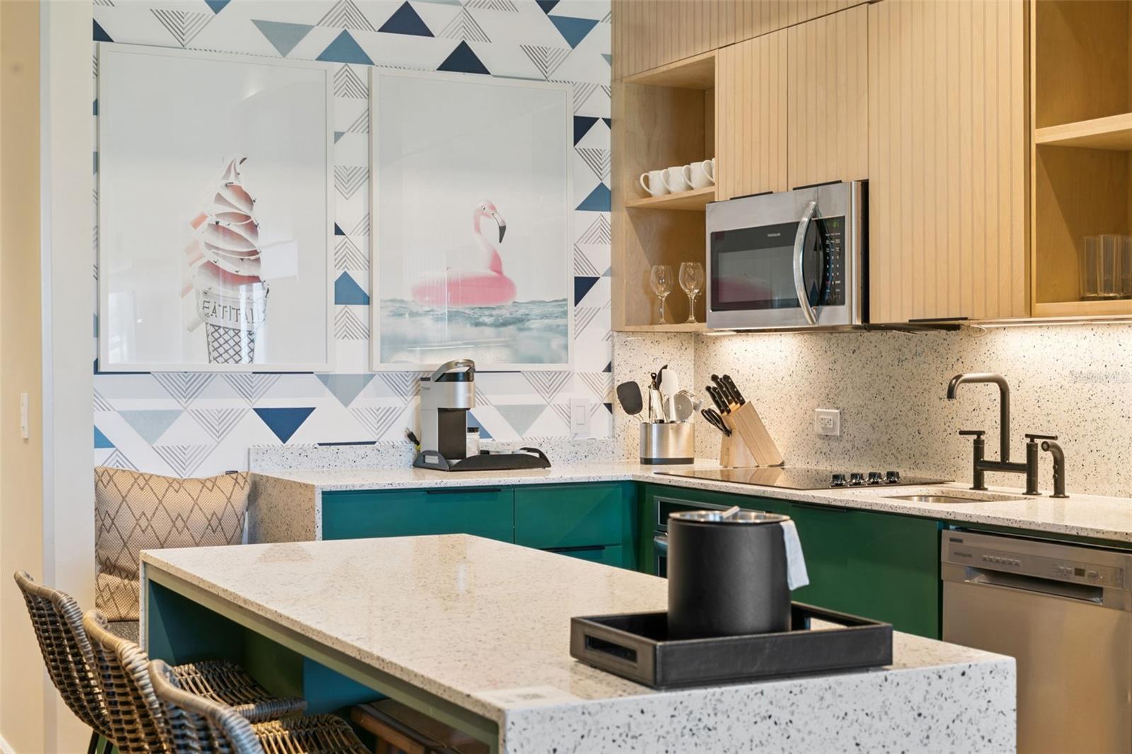 Image 17 of 42 For 3151 Sunset Walk Drive 202