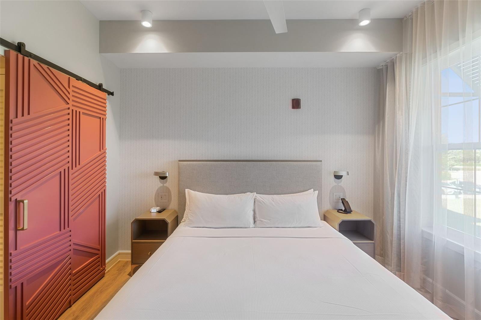 Image 20 of 42 For 3151 Sunset Walk Drive 202