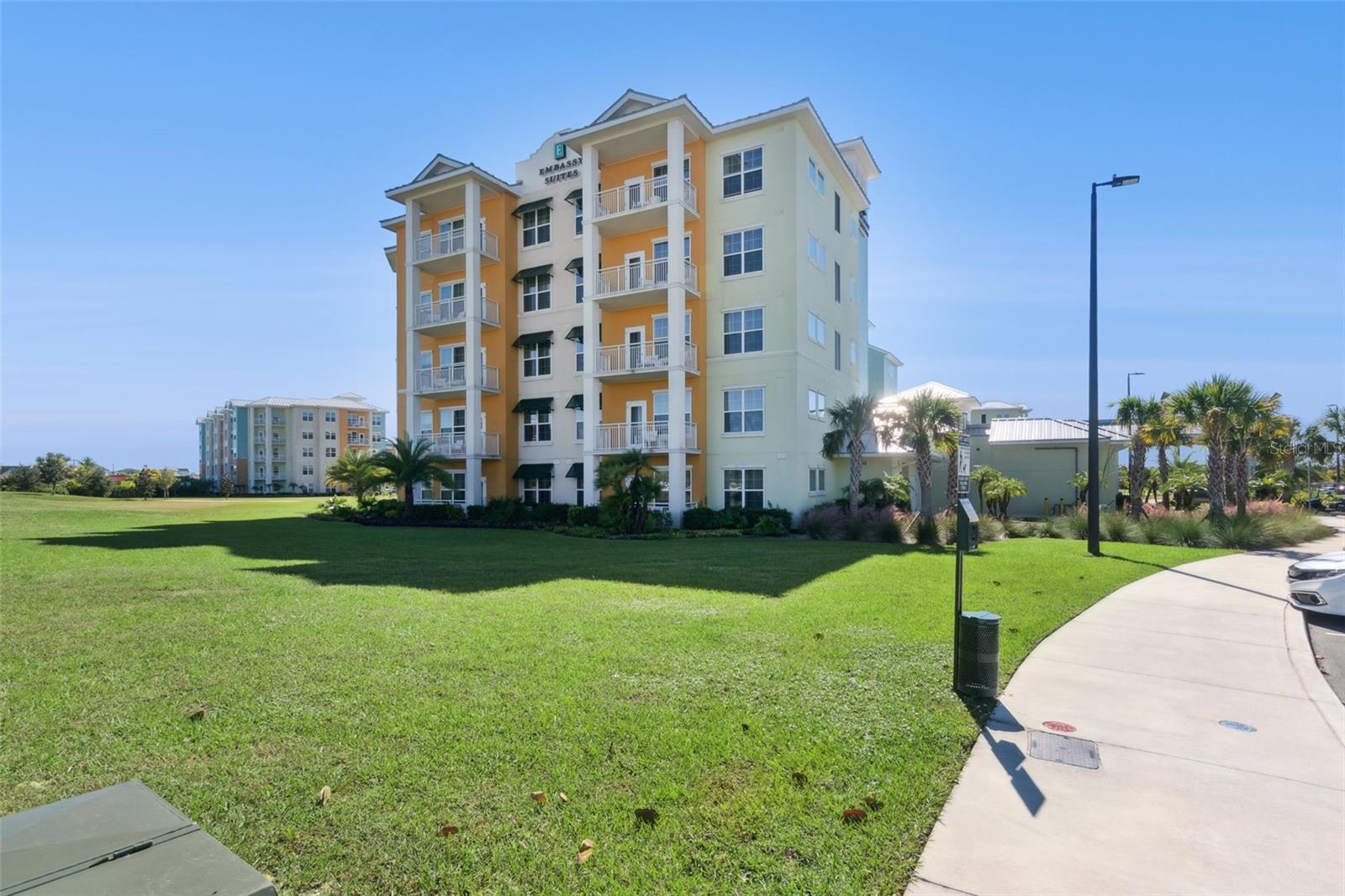 Image 3 of 42 For 3151 Sunset Walk Drive 202