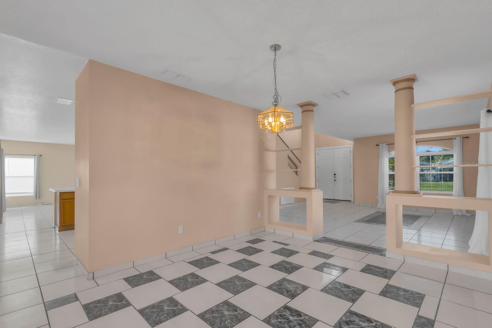 Image 10 of 48 For 5051 Heatherlake Terrace