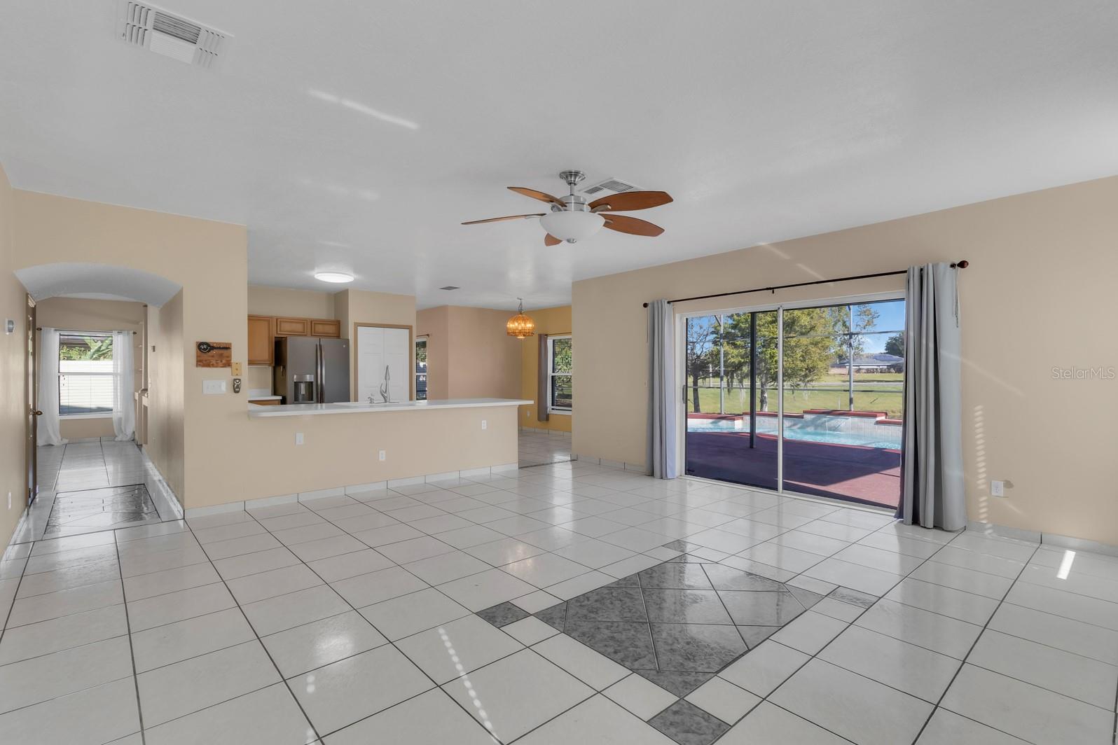 Image 21 of 48 For 5051 Heatherlake Terrace