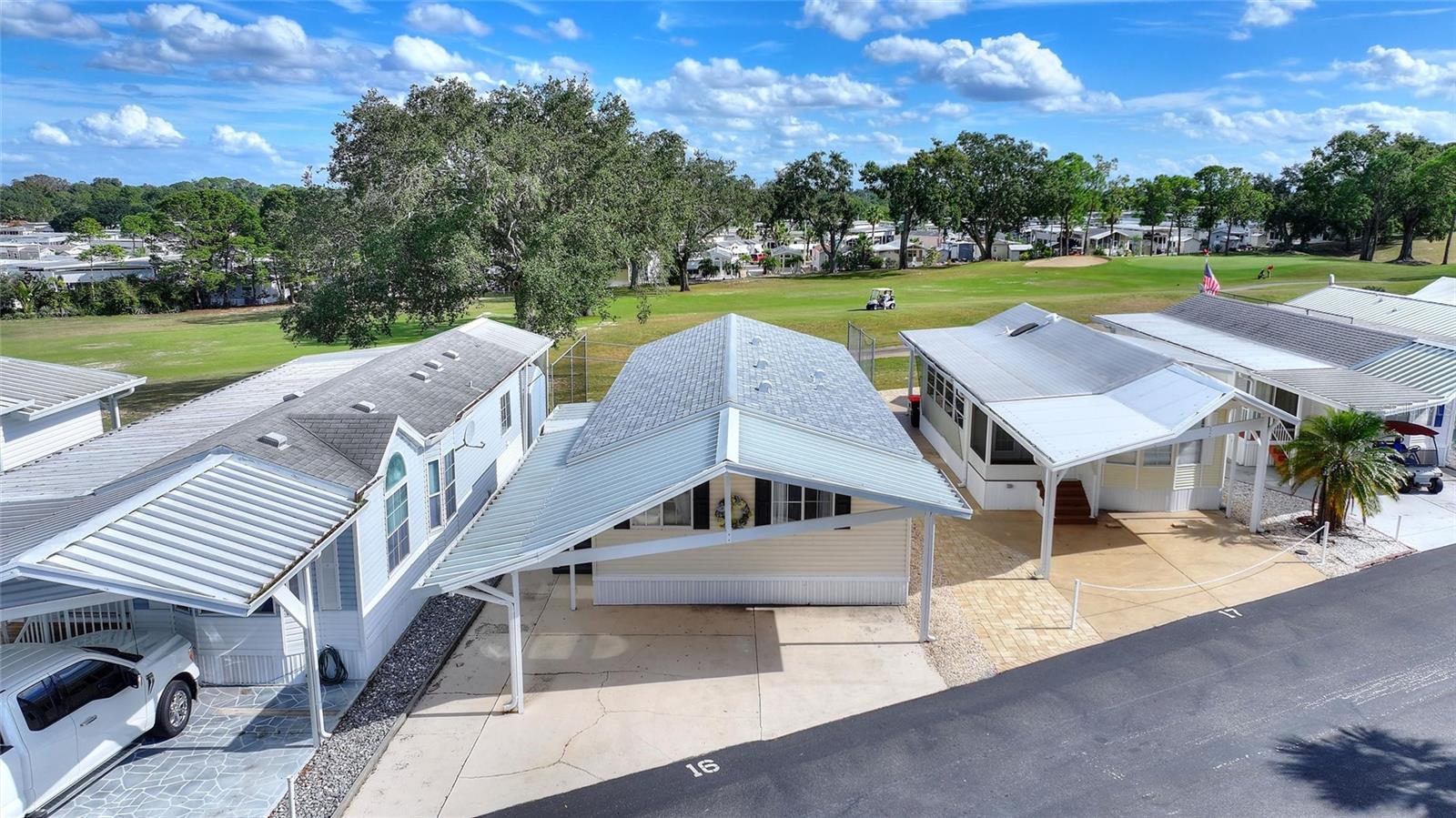 Image 23 of 42 For 16 Championship Dr