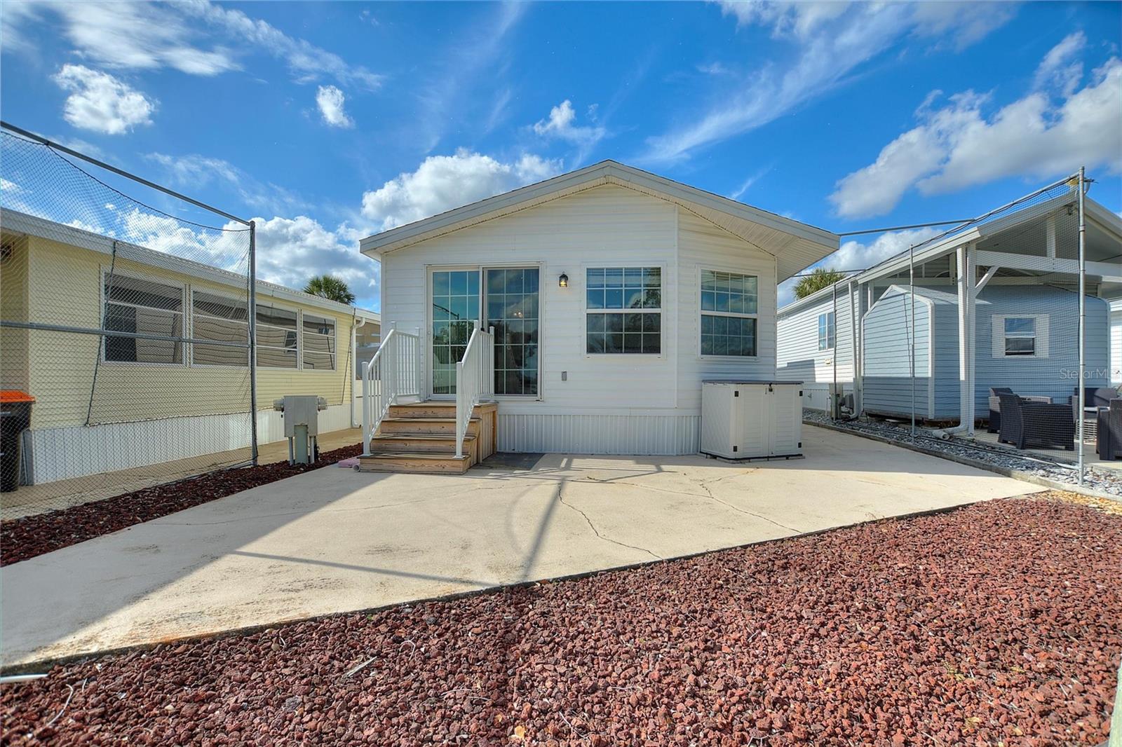 Image 25 of 42 For 16 Championship Dr