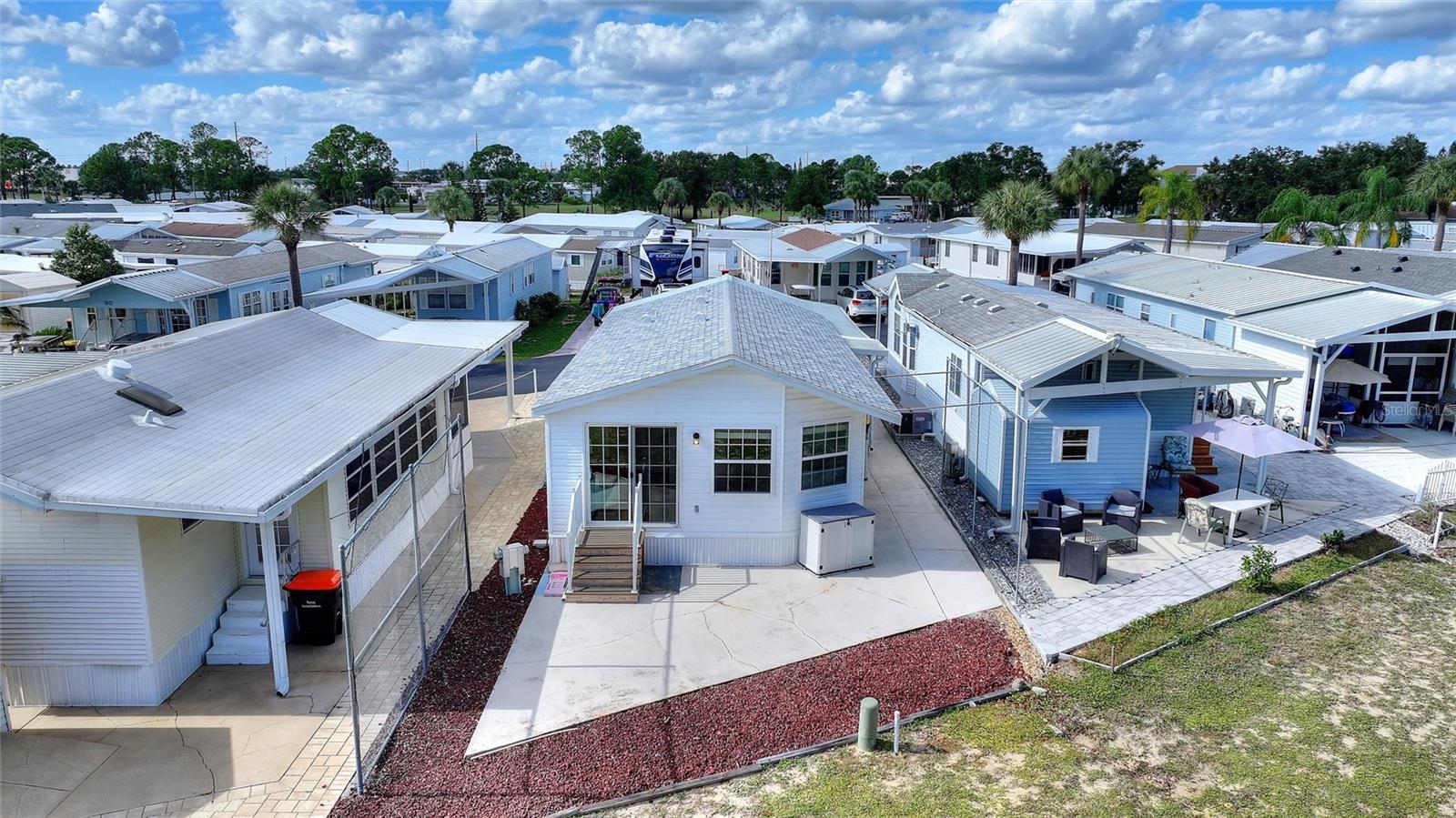 Image 26 of 42 For 16 Championship Dr