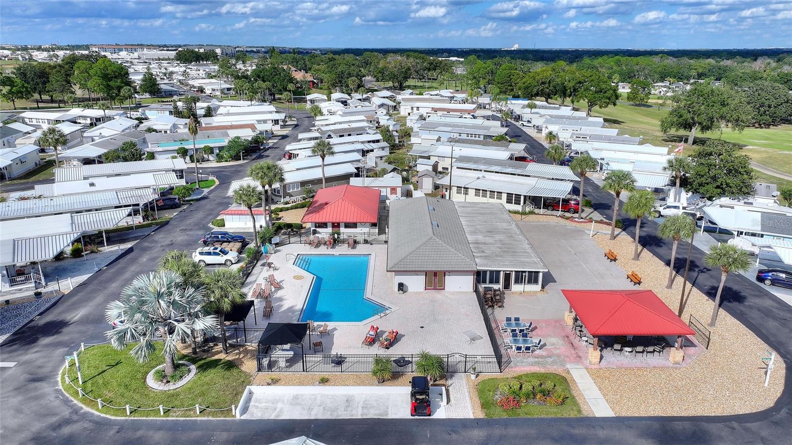 Image 31 of 42 For 16 Championship Dr