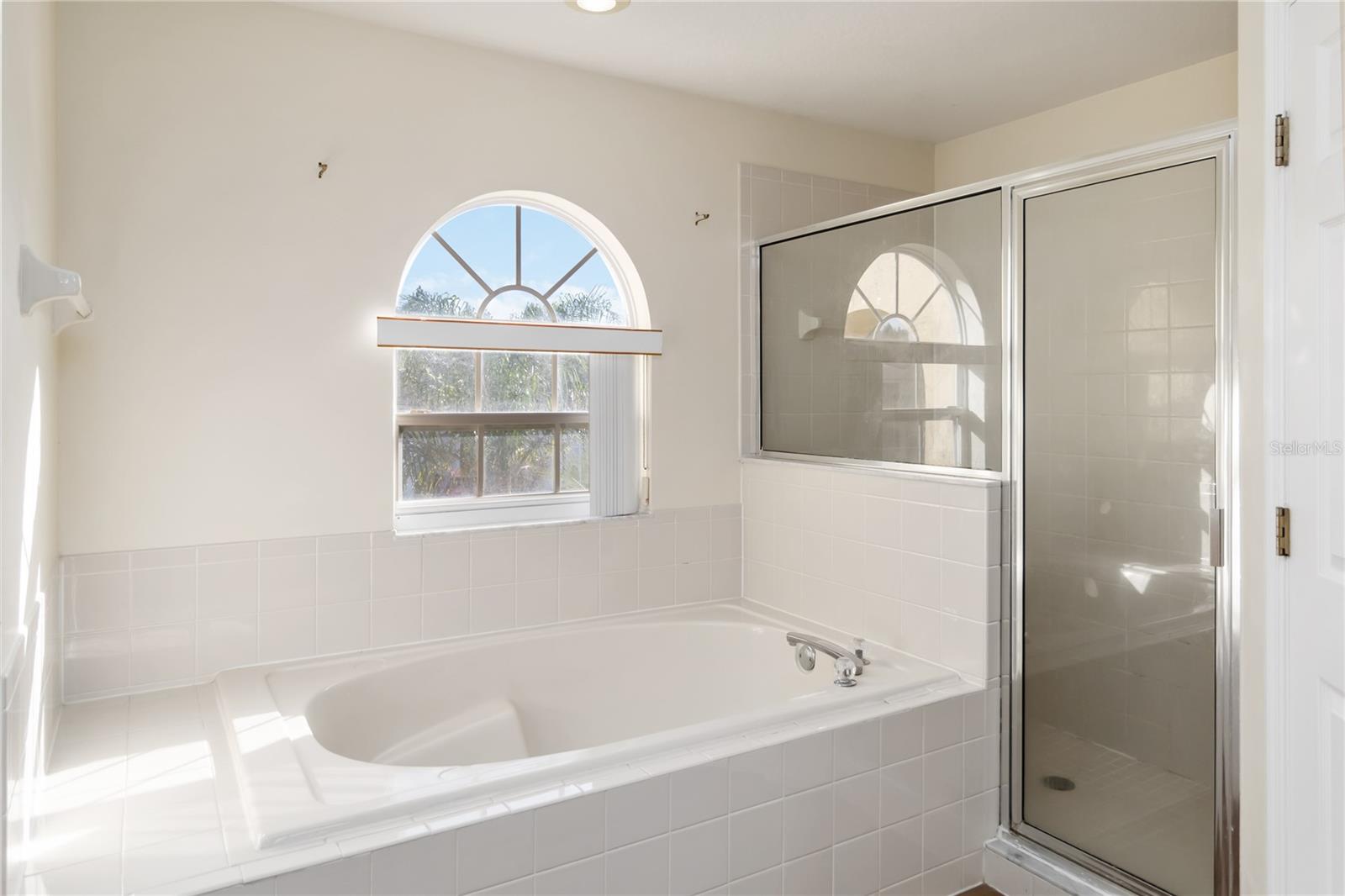 Image 16 of 30 For 5426 Dahlia Reserve Drive