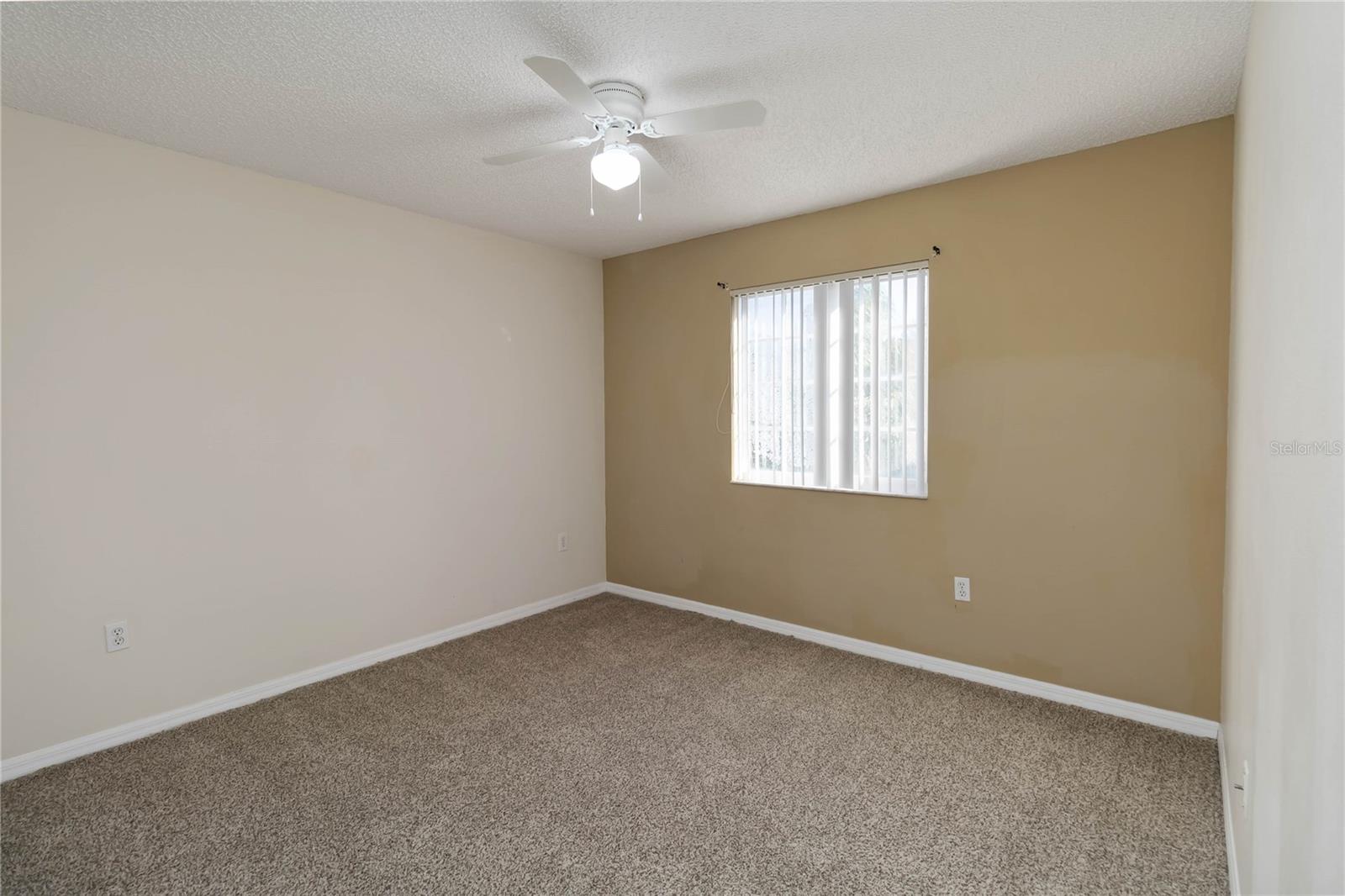 Image 19 of 30 For 5426 Dahlia Reserve Drive