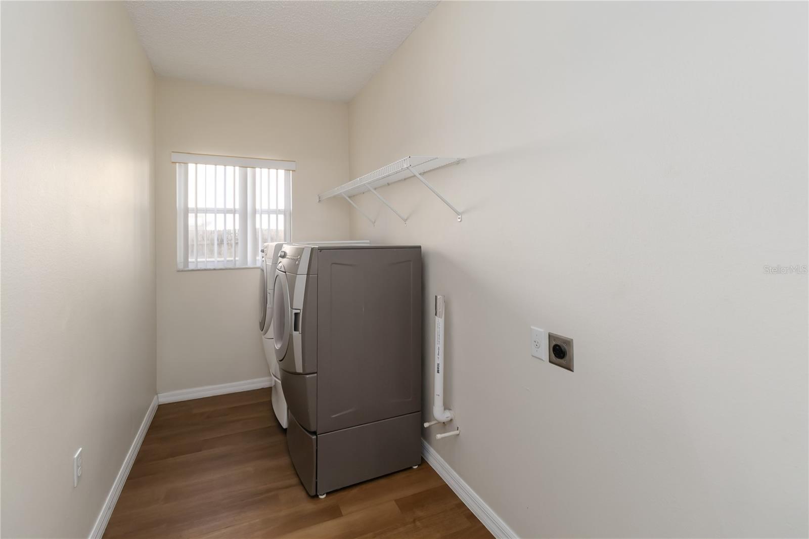 Image 22 of 30 For 5426 Dahlia Reserve Drive