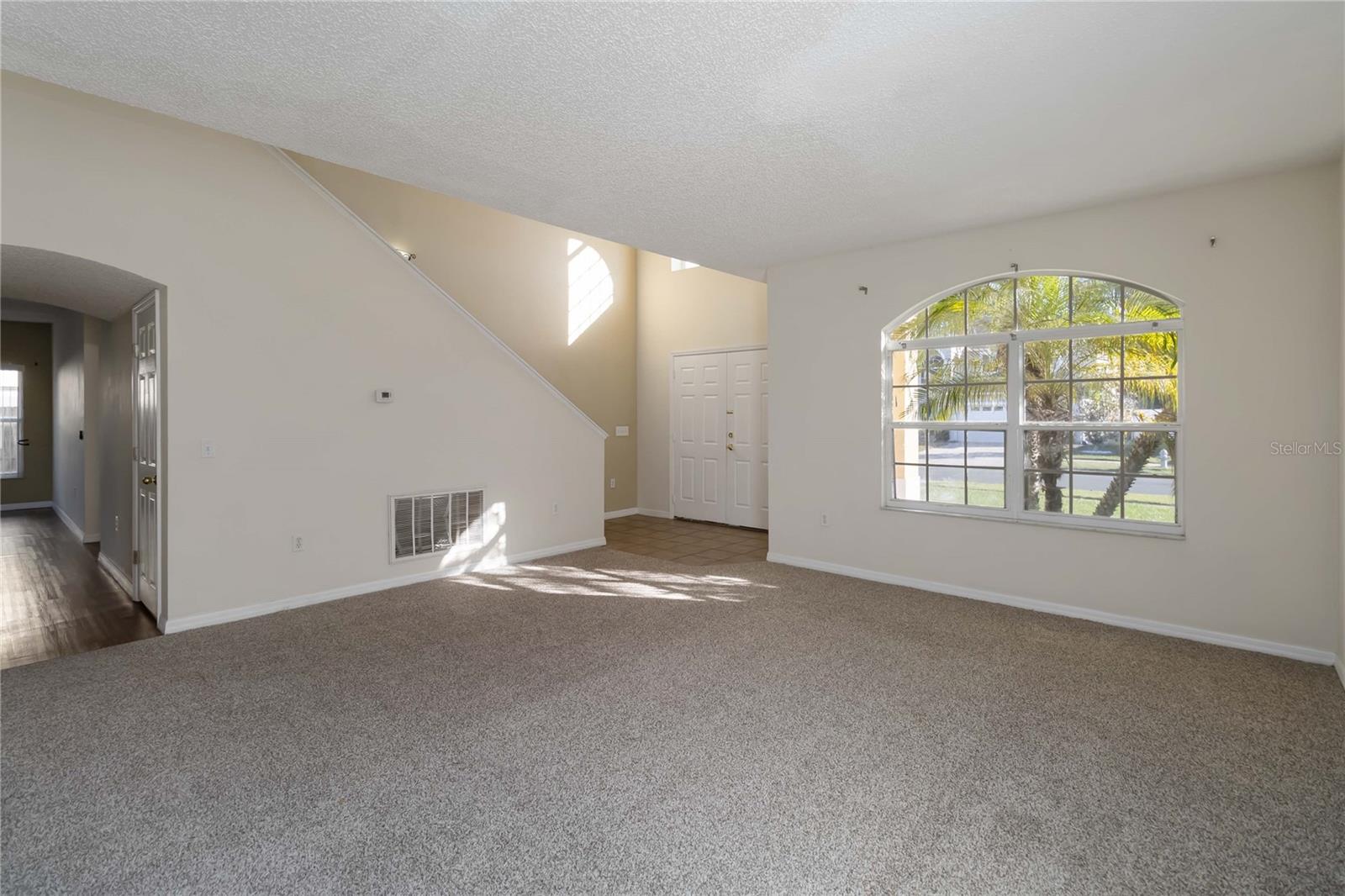 Image 6 of 30 For 5426 Dahlia Reserve Drive