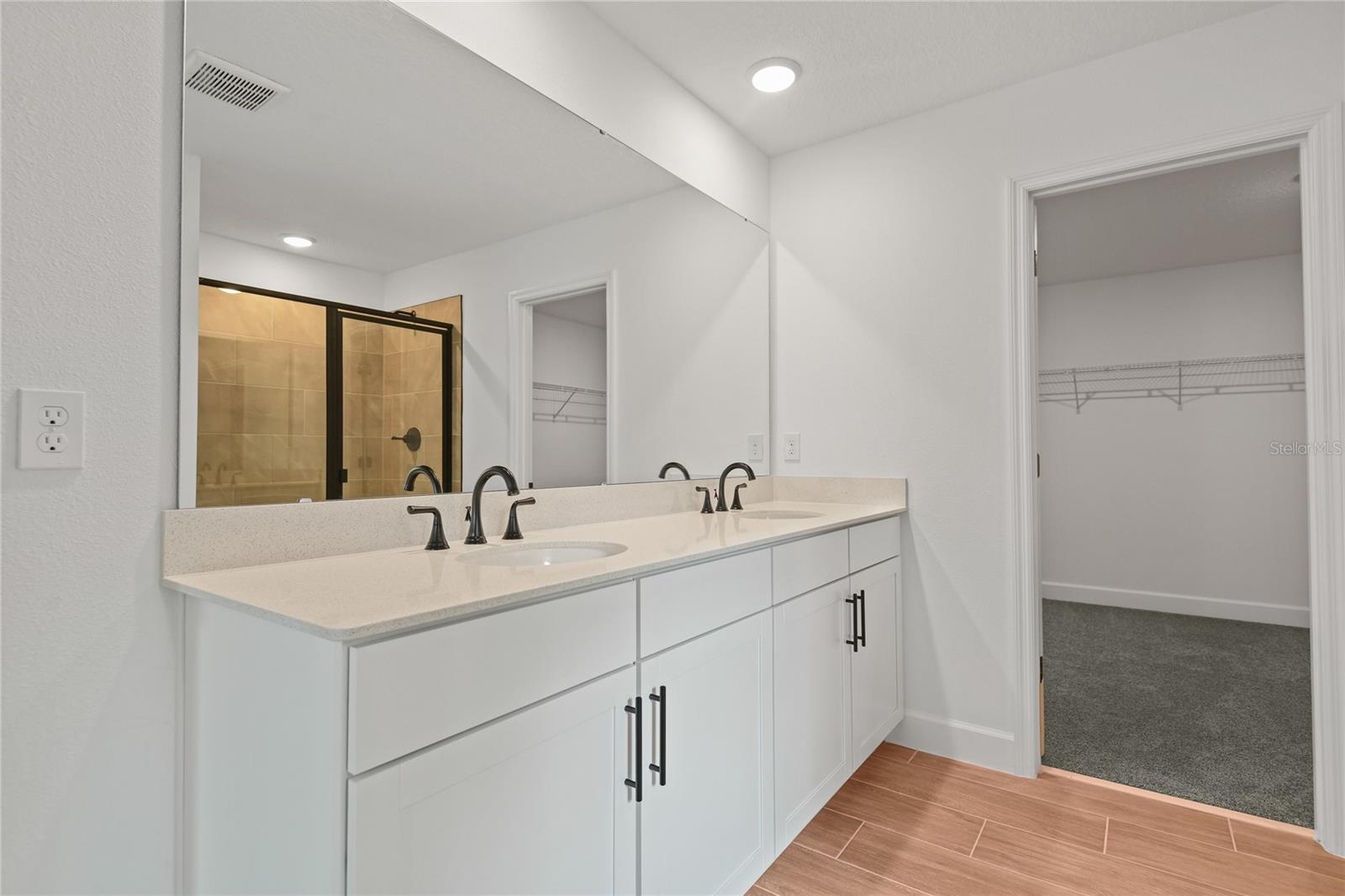 Image 13 of 20 For 1026 Cloud Ridge Court