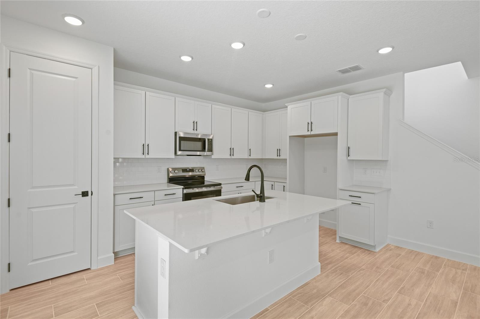 Image 3 of 20 For 1026 Cloud Ridge Court