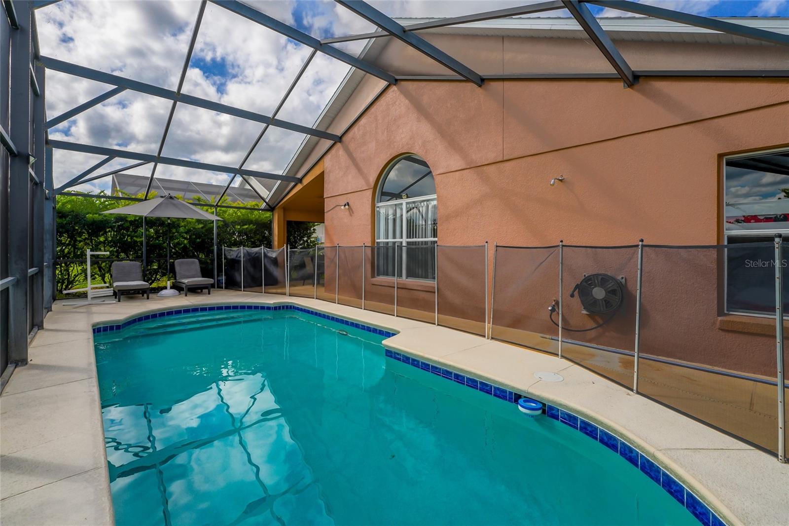 Image 23 of 24 For 345 Kildrummy Drive