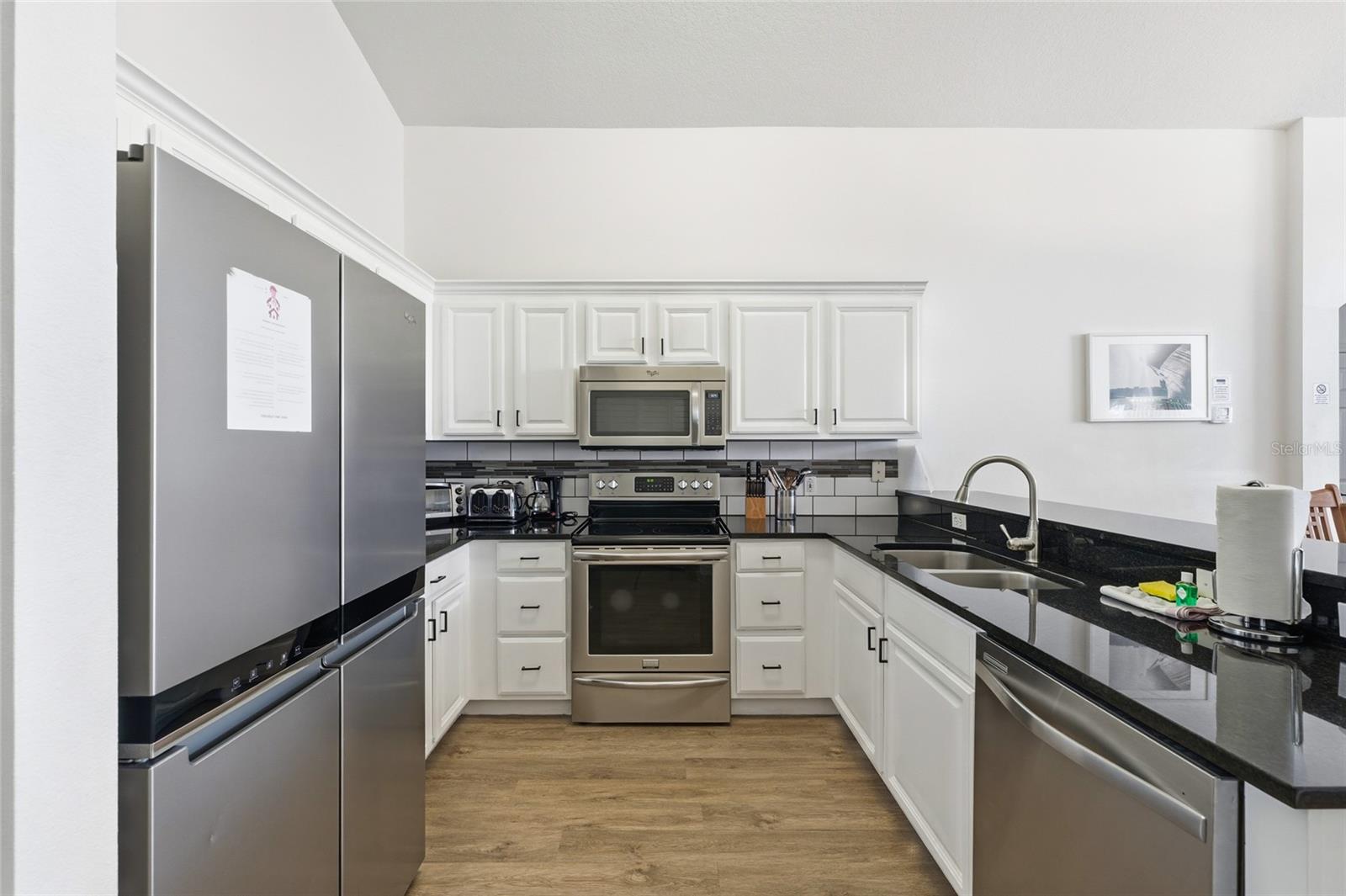 Image 3 of 24 For 345 Kildrummy Drive