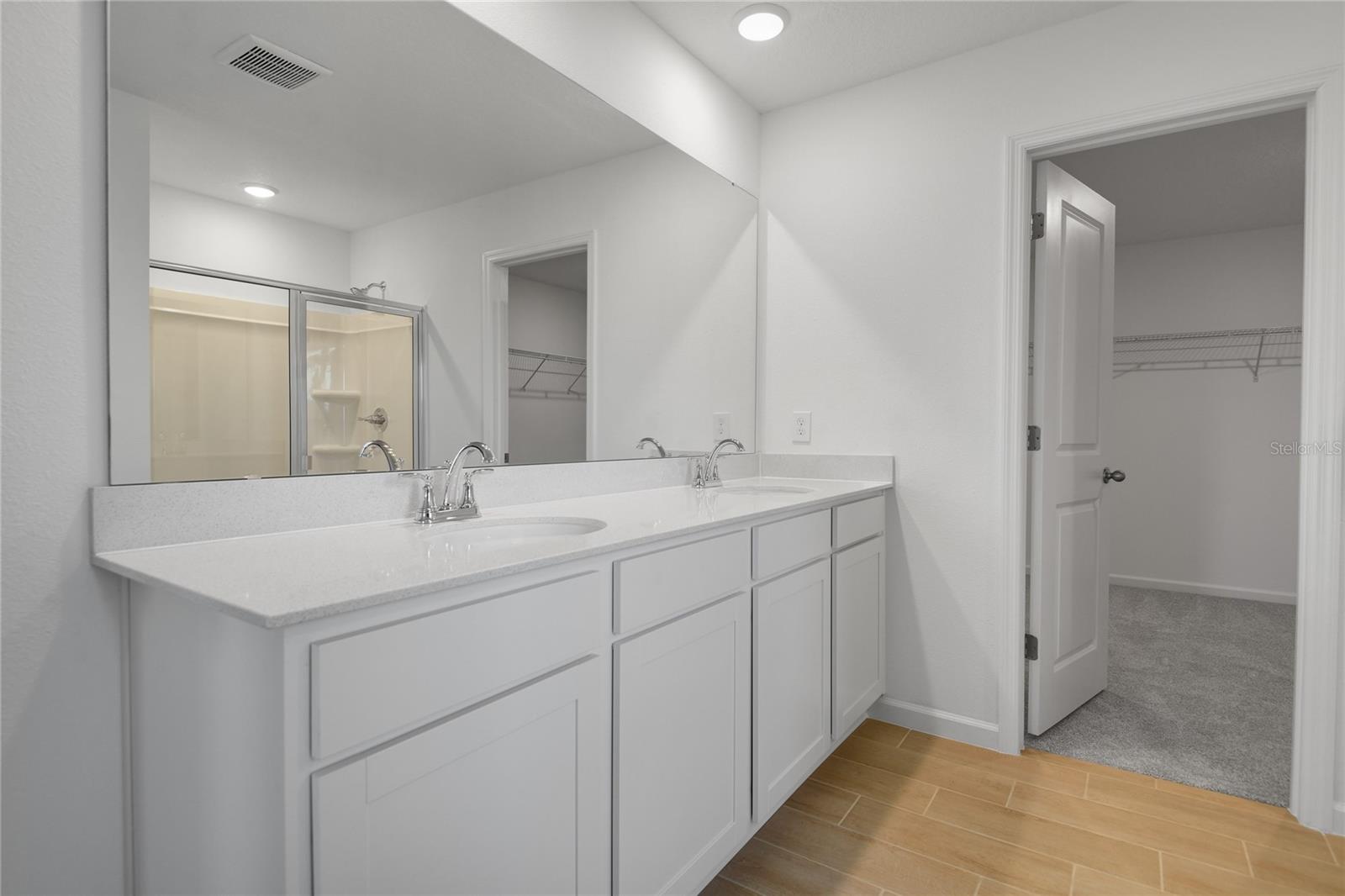 Image 12 of 20 For 5339 Mickey Avenue