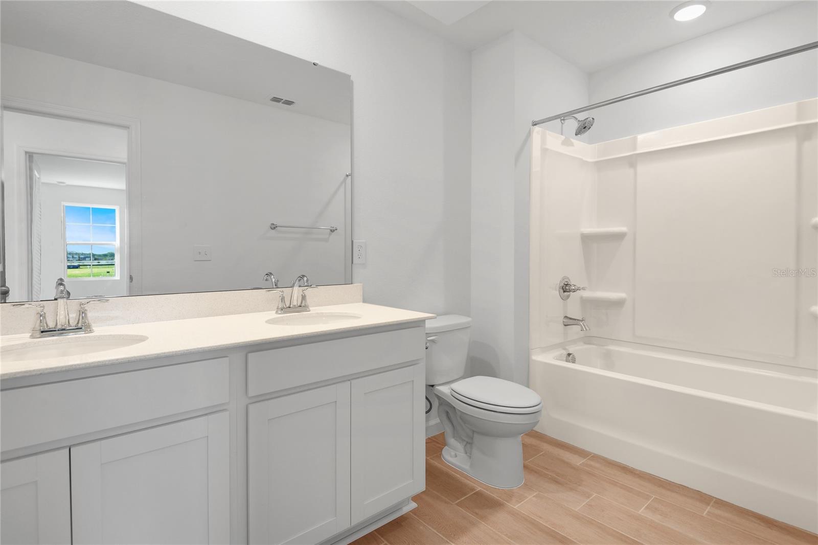 Image 14 of 20 For 5339 Mickey Avenue