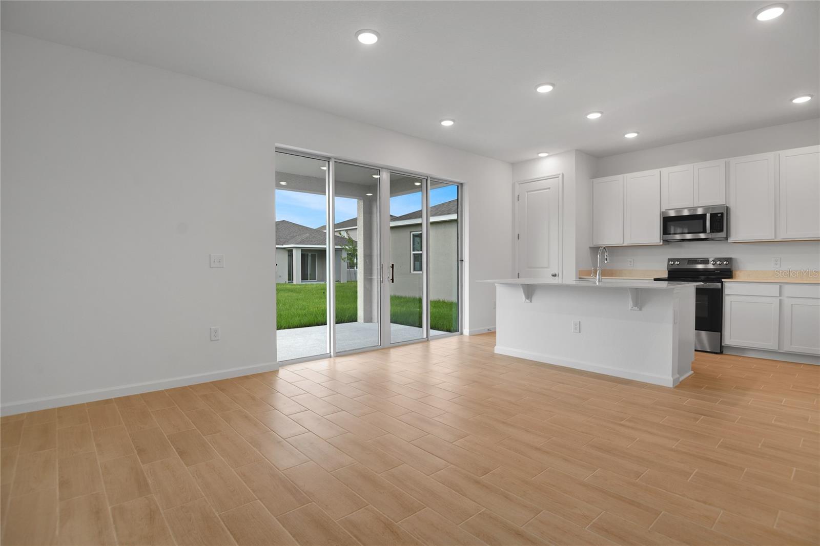 Image 9 of 20 For 5339 Mickey Avenue