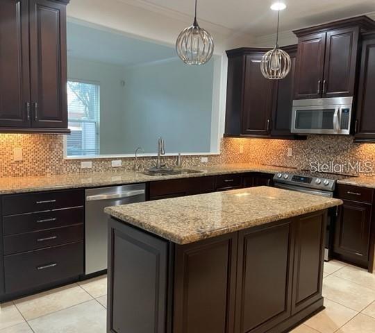 Image 3 of 20 For 1032 Laurel Ridge Lane