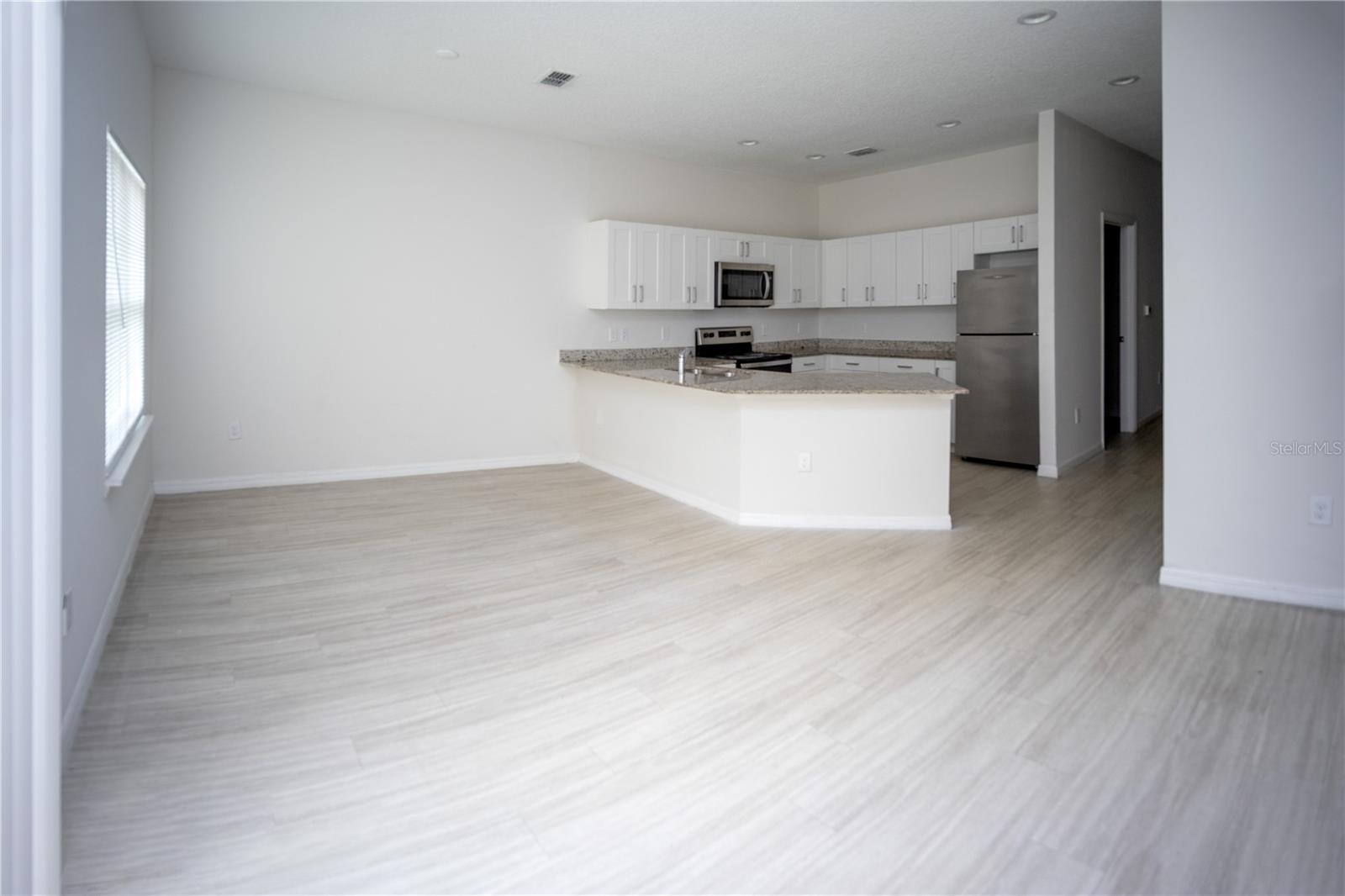 Image 6 of 15 For 2148 Penny Lane