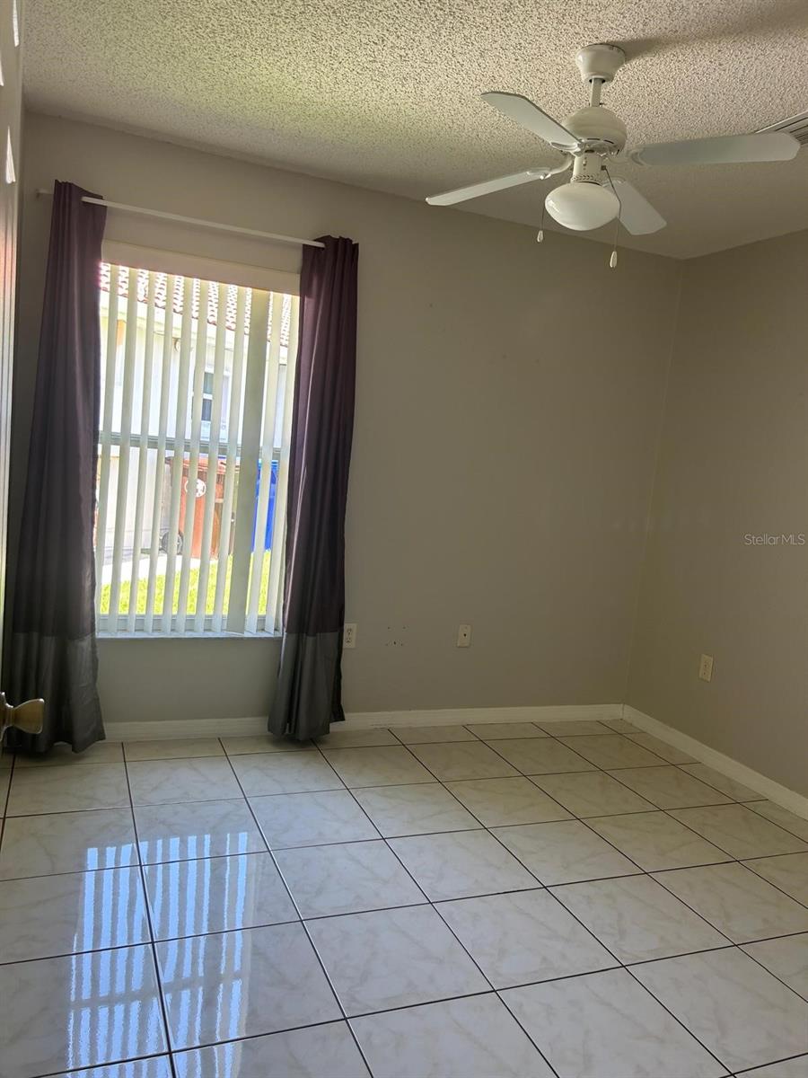 Image 15 of 33 For 2405 Condado Court