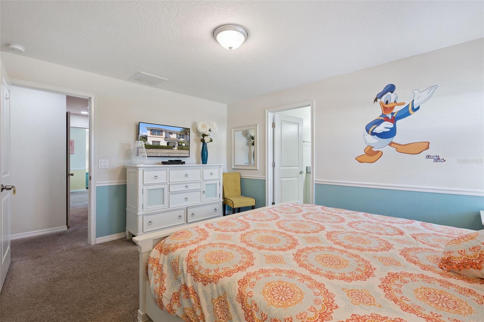 Image 18 of 69 For 4823 Brier Rose Lane