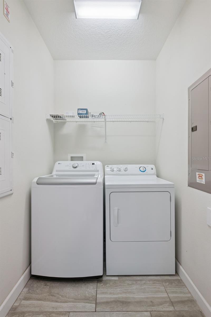 Image 21 of 69 For 4823 Brier Rose Lane