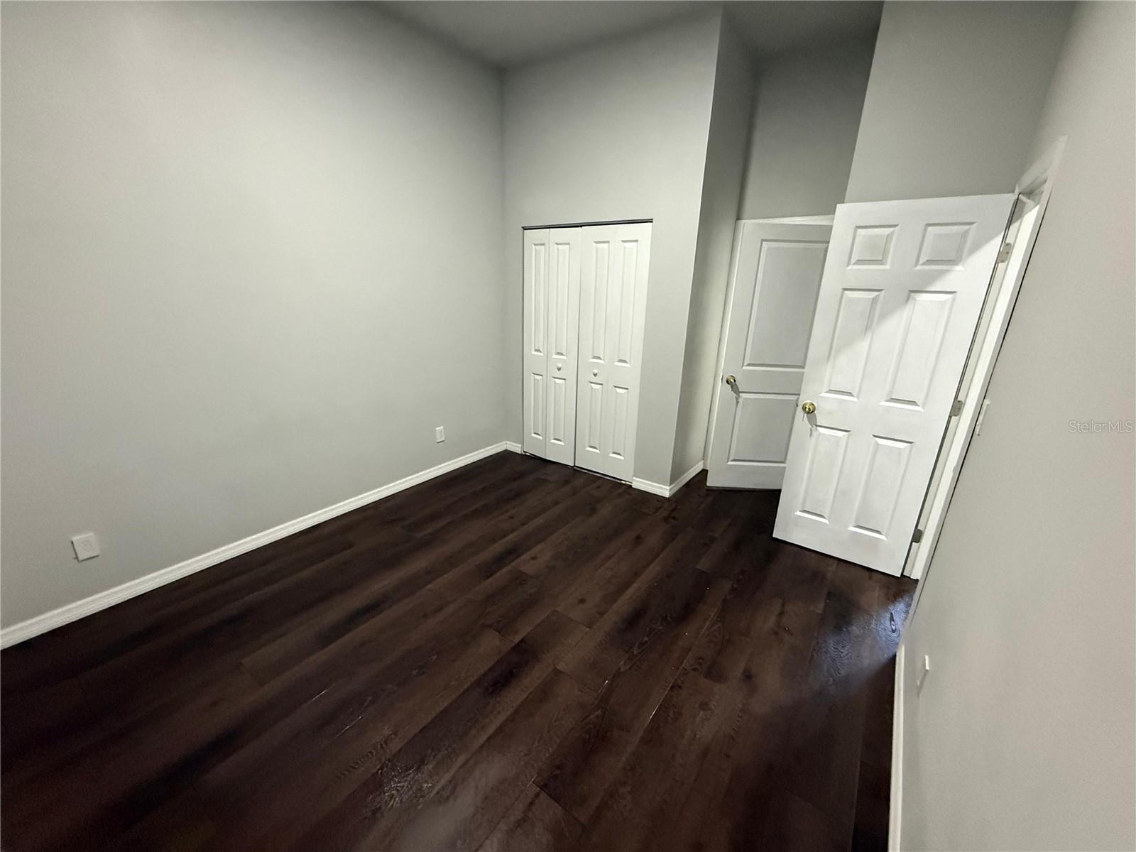 Image 2 of 7 For 1532 Reade Cir