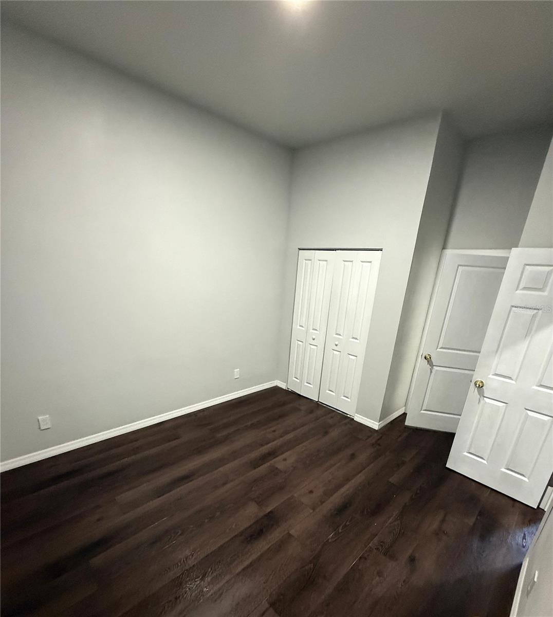 Image 6 of 7 For 1532 Reade Cir