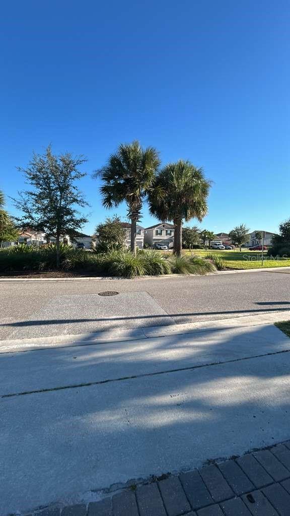 Image 18 of 20 For 1019 Oak Bluff Drive