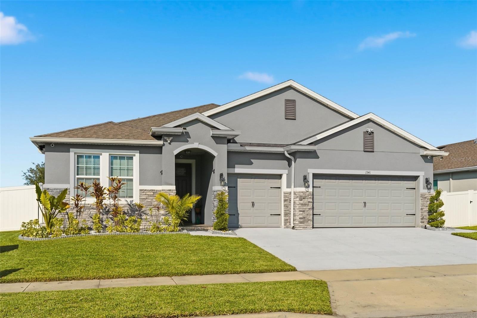 Image 2 of 90 For 1941 Partin Terrace Road