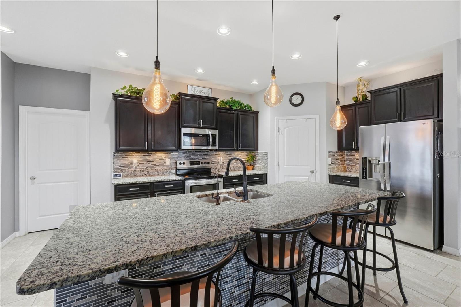 Image 25 of 90 For 1941 Partin Terrace Road