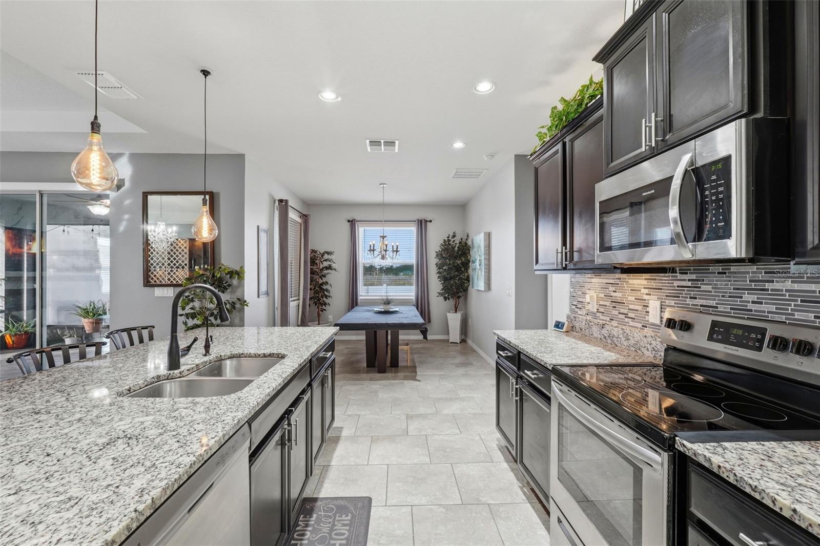 Image 28 of 90 For 1941 Partin Terrace Road