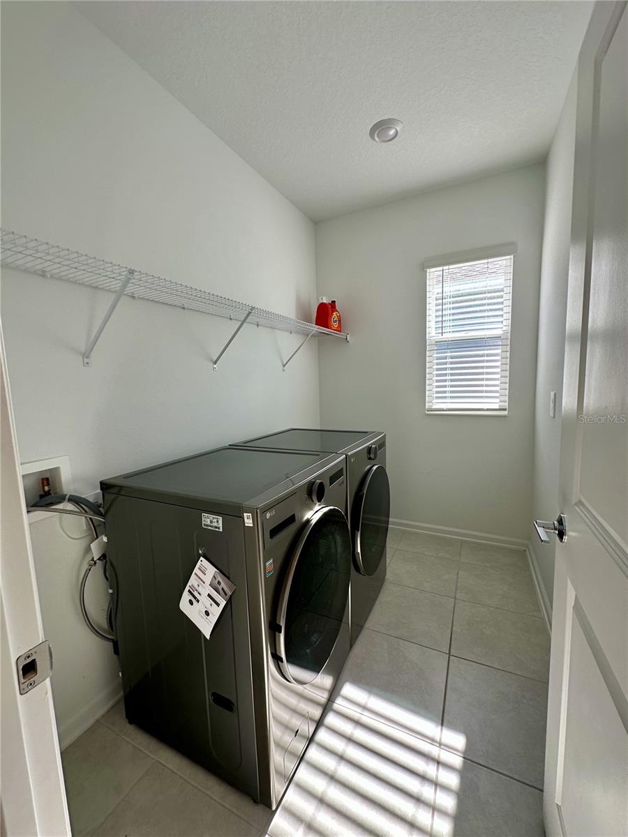 Image 10 of 18 For 6431 Pine Fork Alley