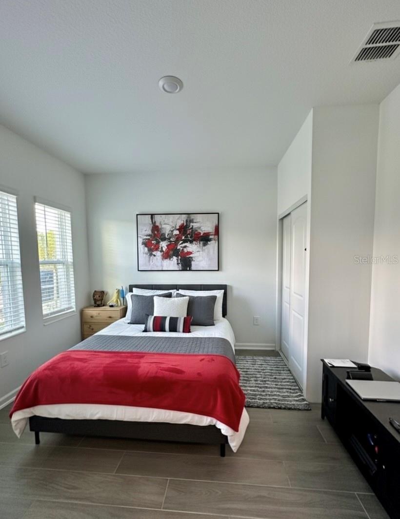 Image 16 of 18 For 6431 Pine Fork Alley