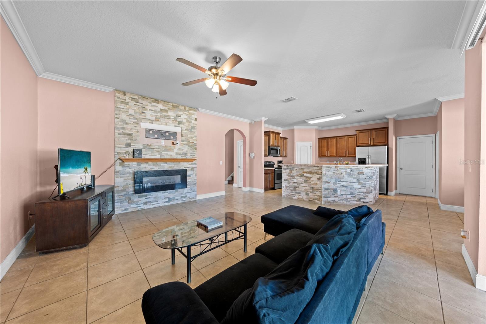 Image 21 of 56 For 3216 Olivia Breeze Drive