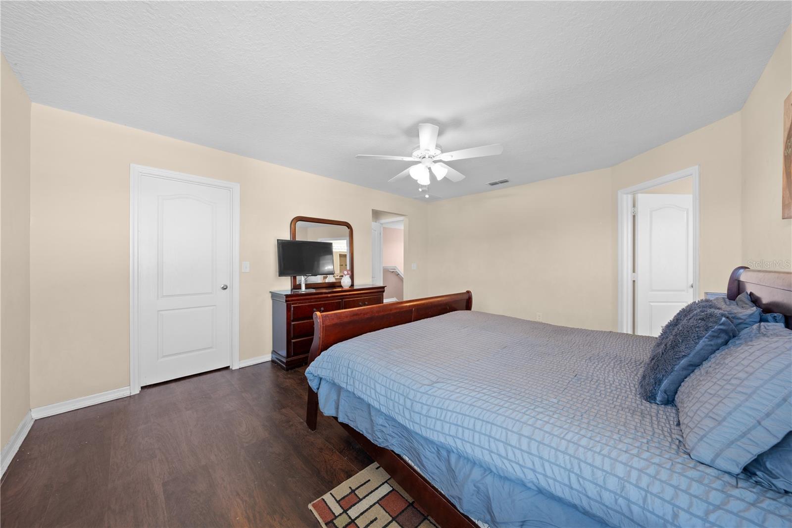 Image 32 of 56 For 3216 Olivia Breeze Drive