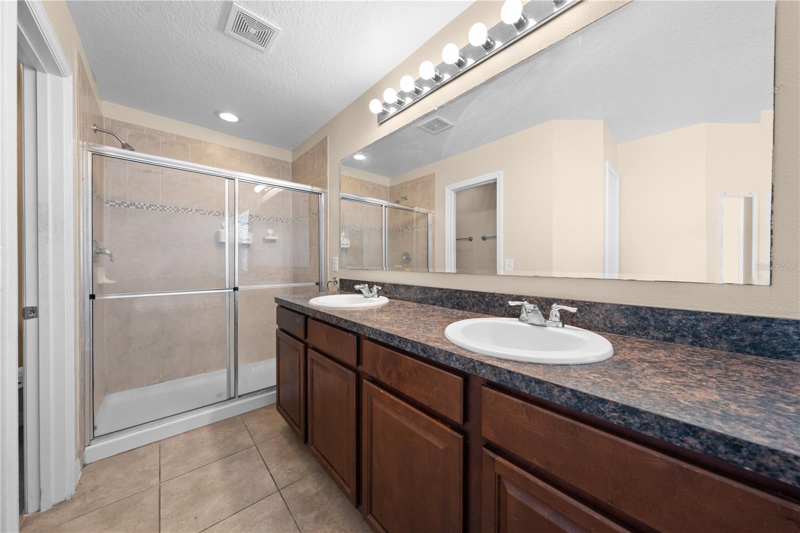 Image 44 of 56 For 3216 Olivia Breeze Drive