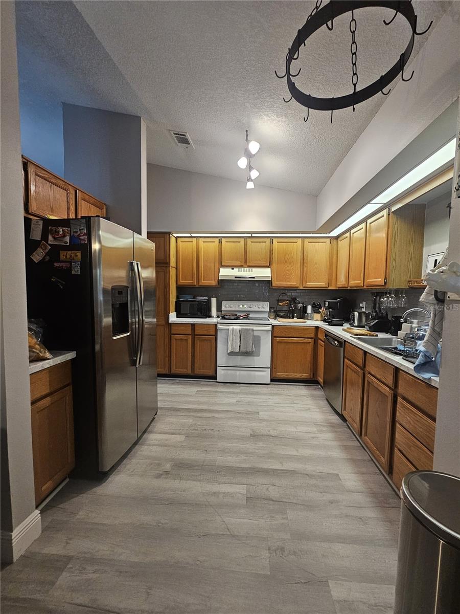 Image 10 of 20 For 2656 Horseshoe Bay Drive