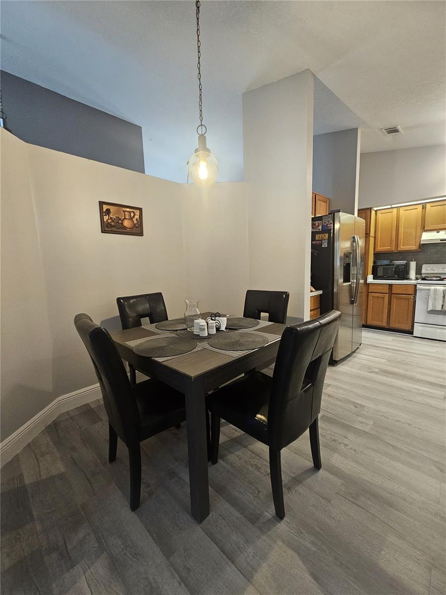 Image 7 of 20 For 2656 Horseshoe Bay Drive