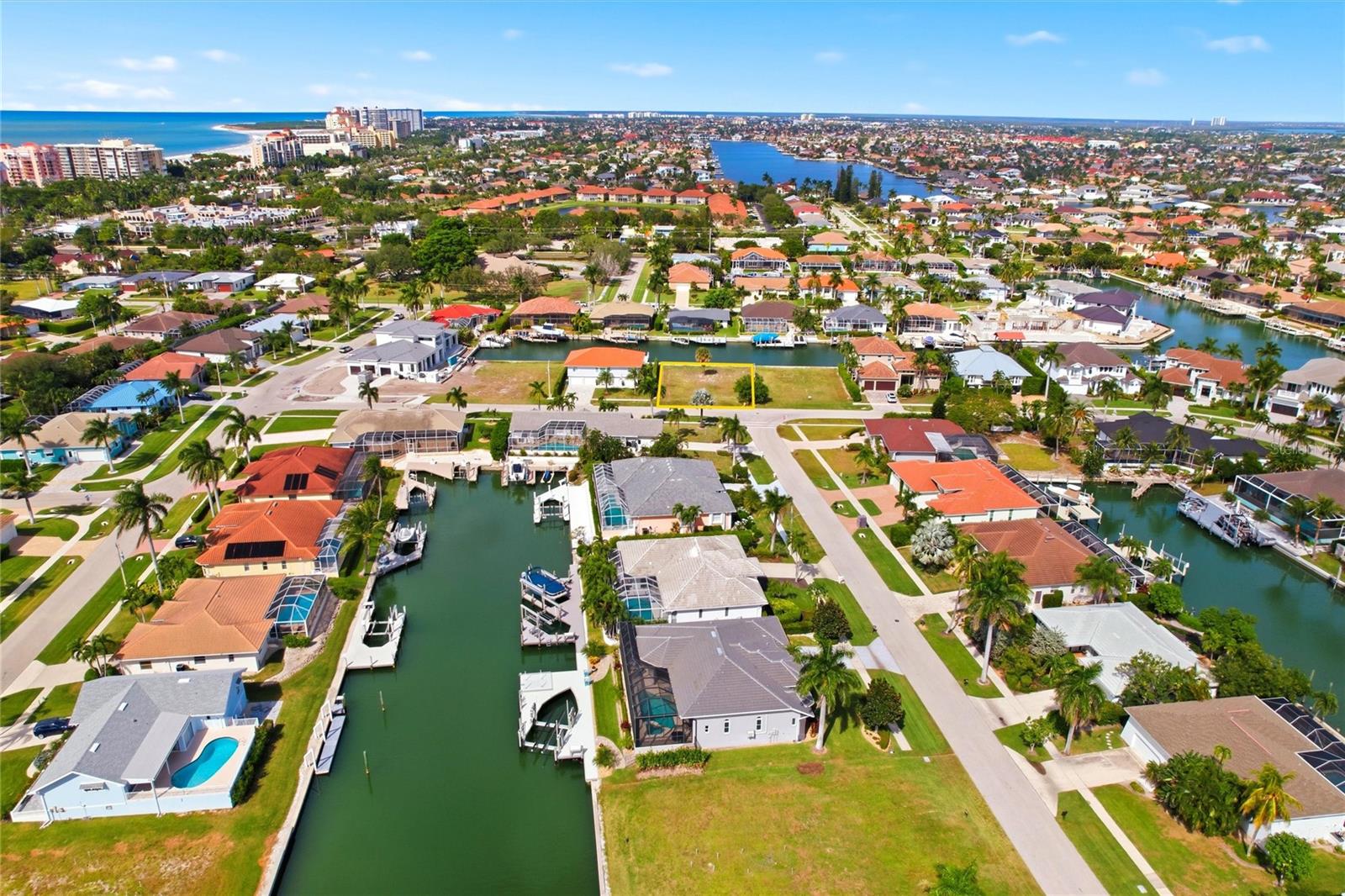 Image 4 of 7 For 677 Pelican Court