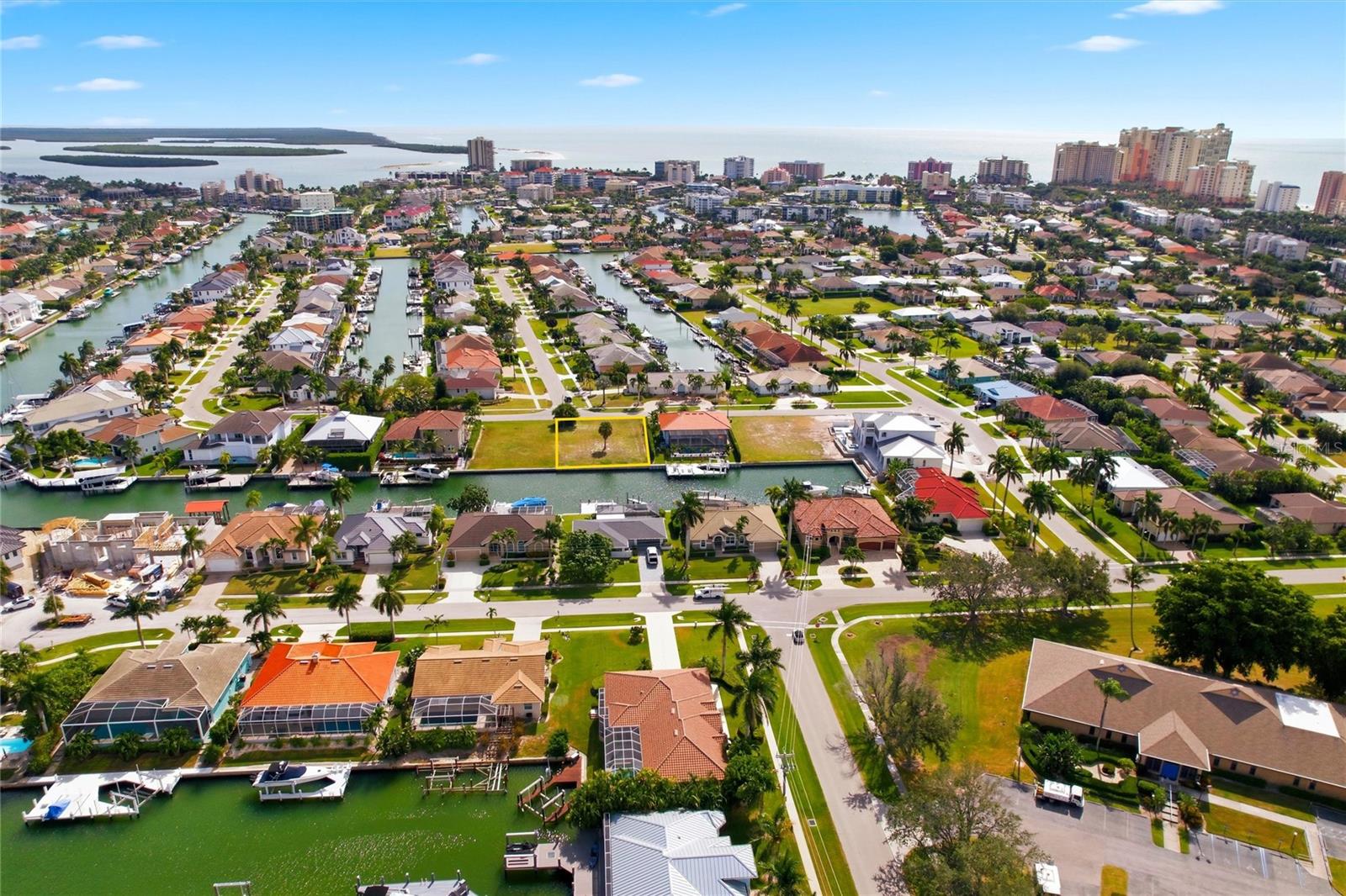 Image 6 of 7 For 677 Pelican Court