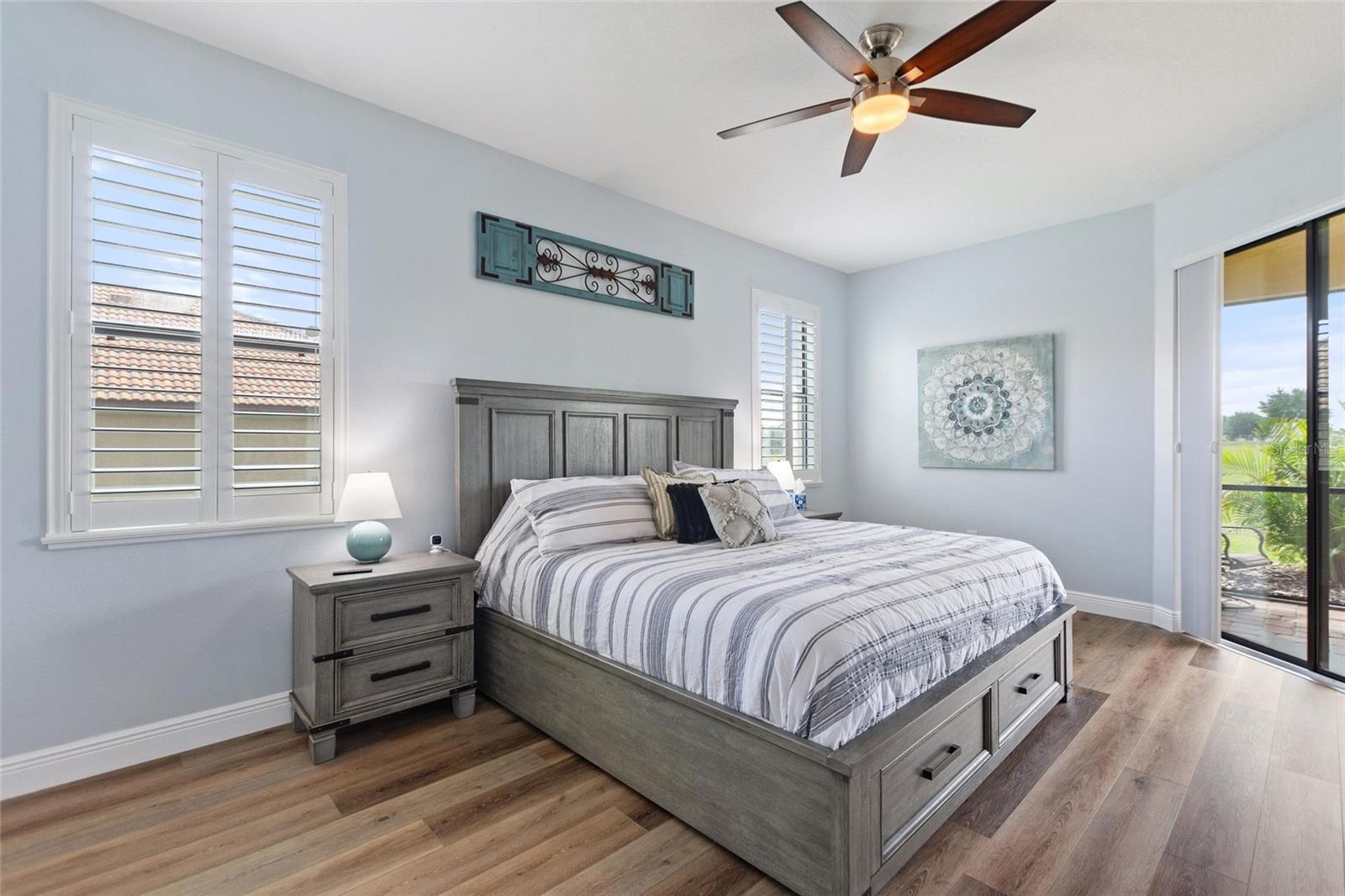 Image 17 of 64 For 8924 Dove Valley Way