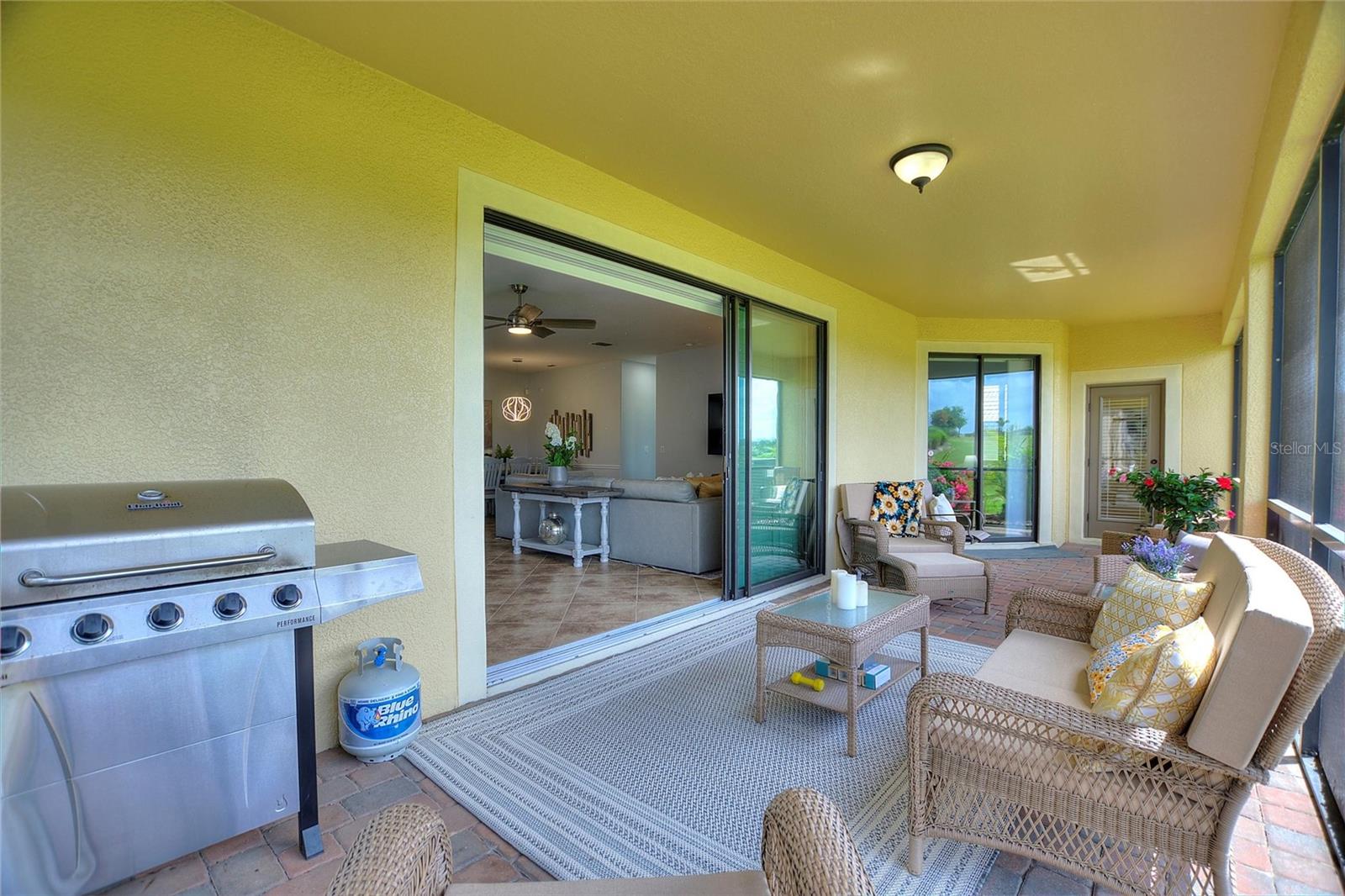 Image 29 of 64 For 8924 Dove Valley Way