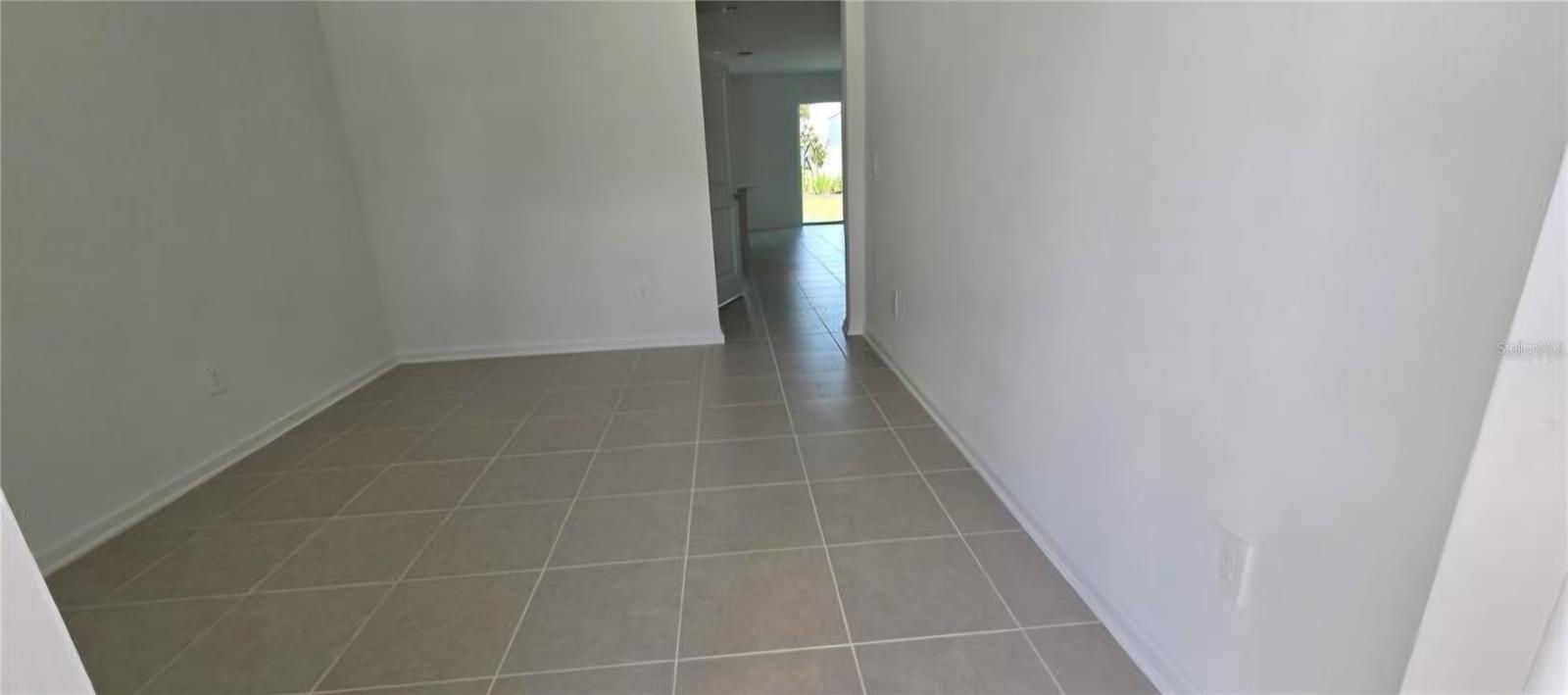 Image 6 of 19 For 2865 Pierr Street