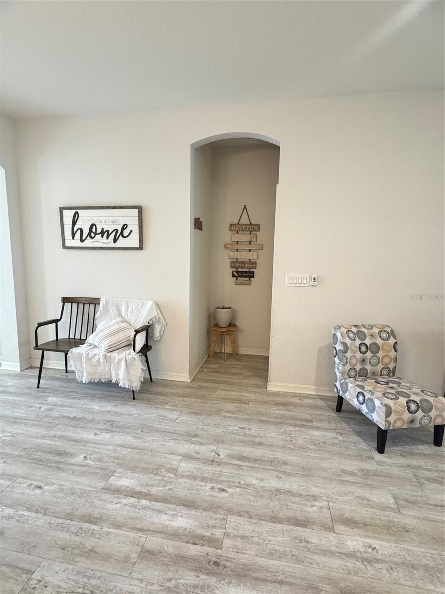 Image 9 of 28 For 4949 114th Street Road