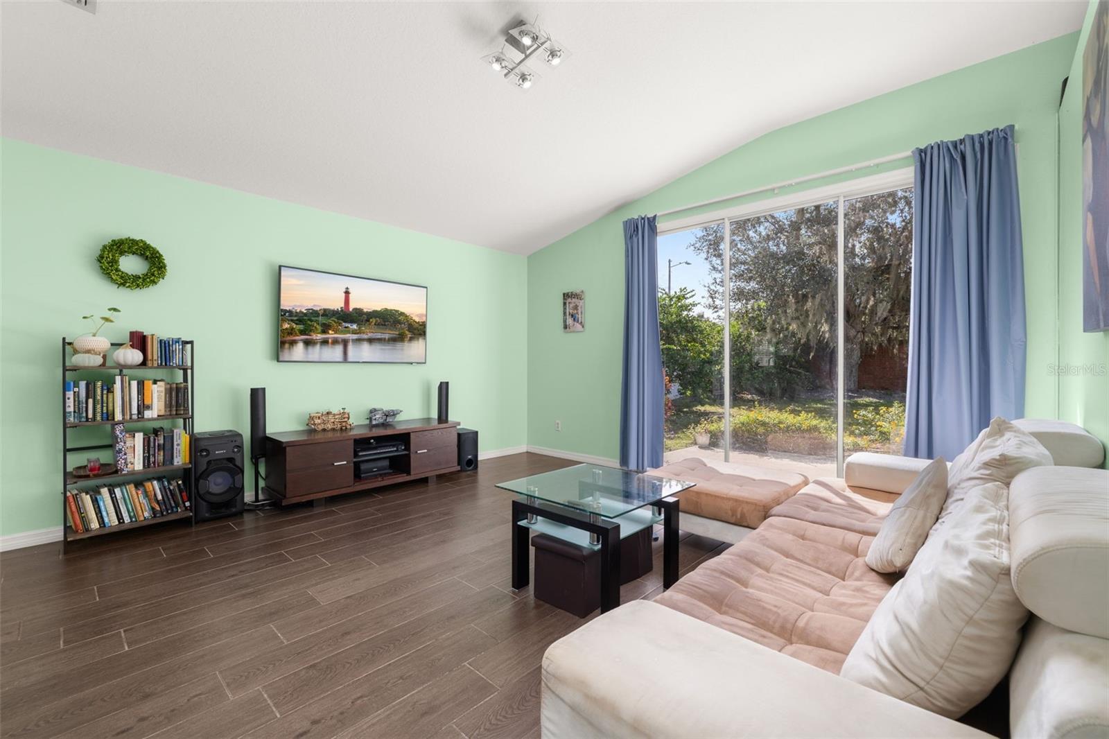 Image 28 of 63 For 11438 Arborside Bend Way