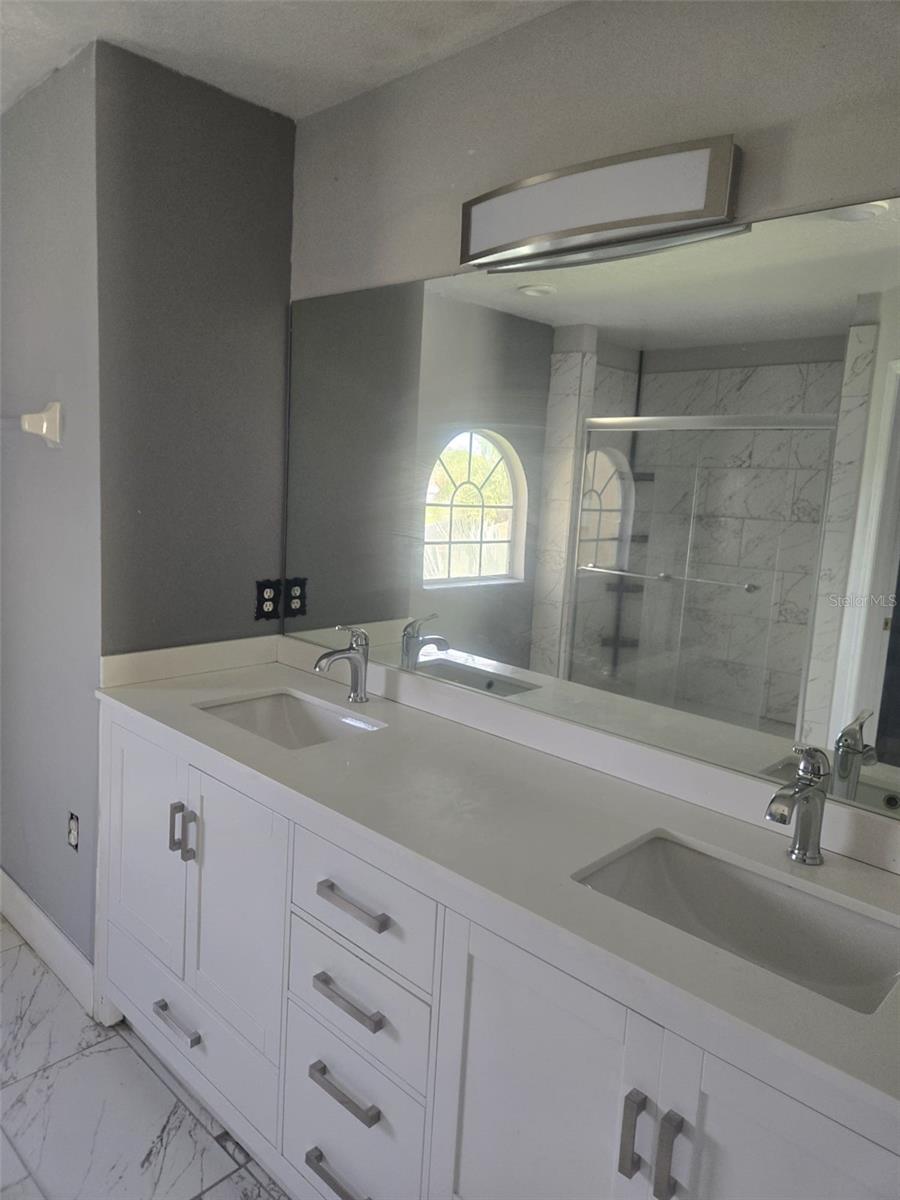 Image 14 of 20 For 2500 Jasmine Trace Drive