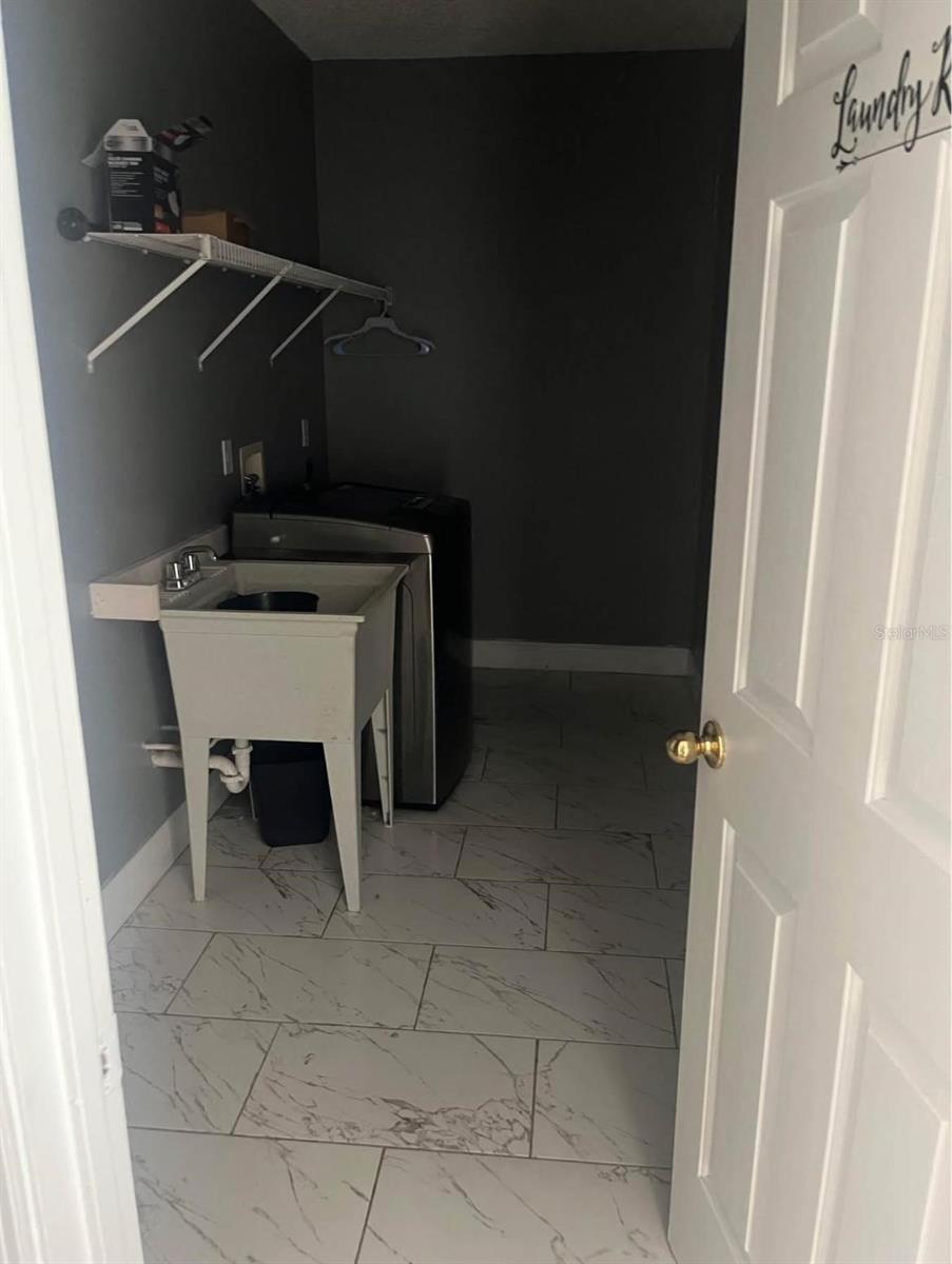 Image 15 of 20 For 2500 Jasmine Trace Drive