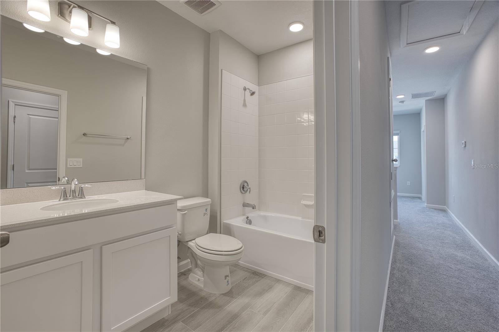 Image 23 of 36 For 14824 Outfitter Street