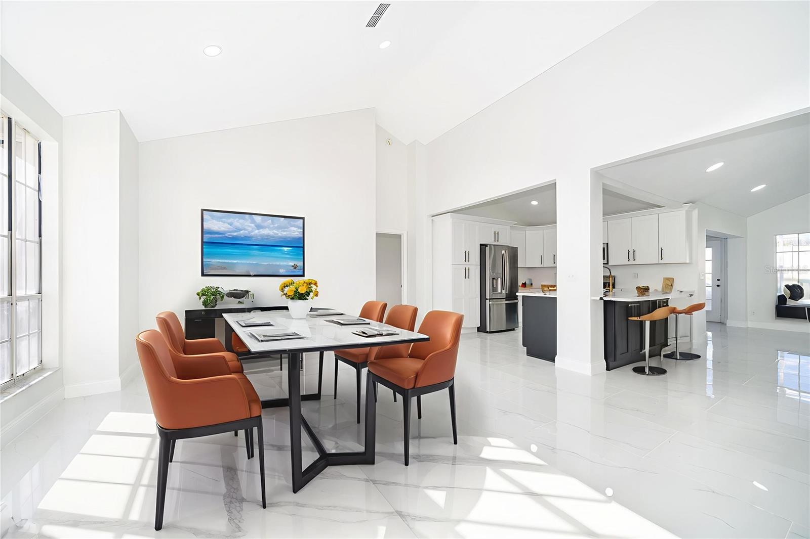 Image 8 of 41 For 1250 Glenmore Drive